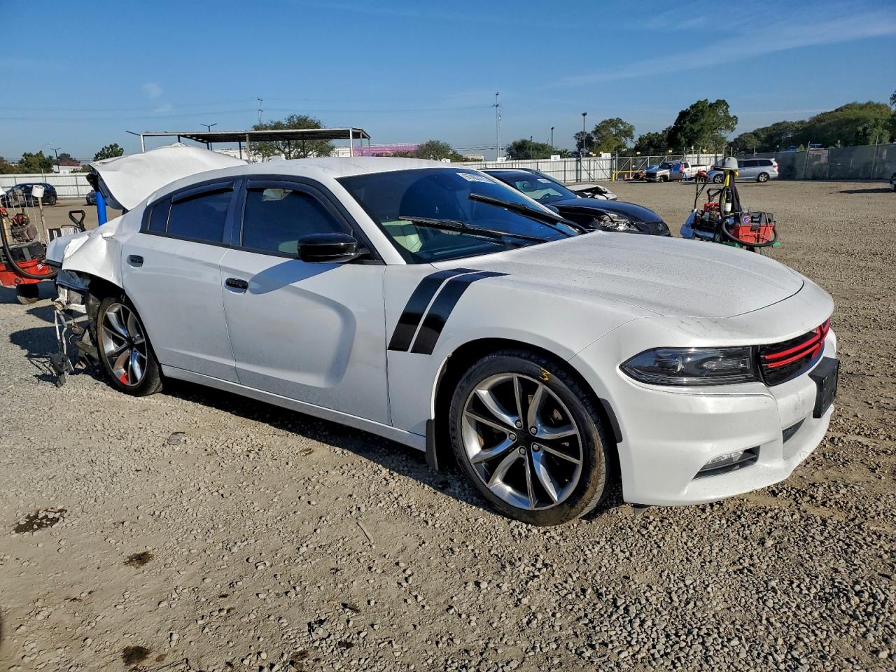 2015 DODGE CHARGER SXT photo 4