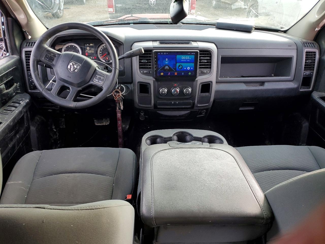 2014 RAM 1500 ST photo 8