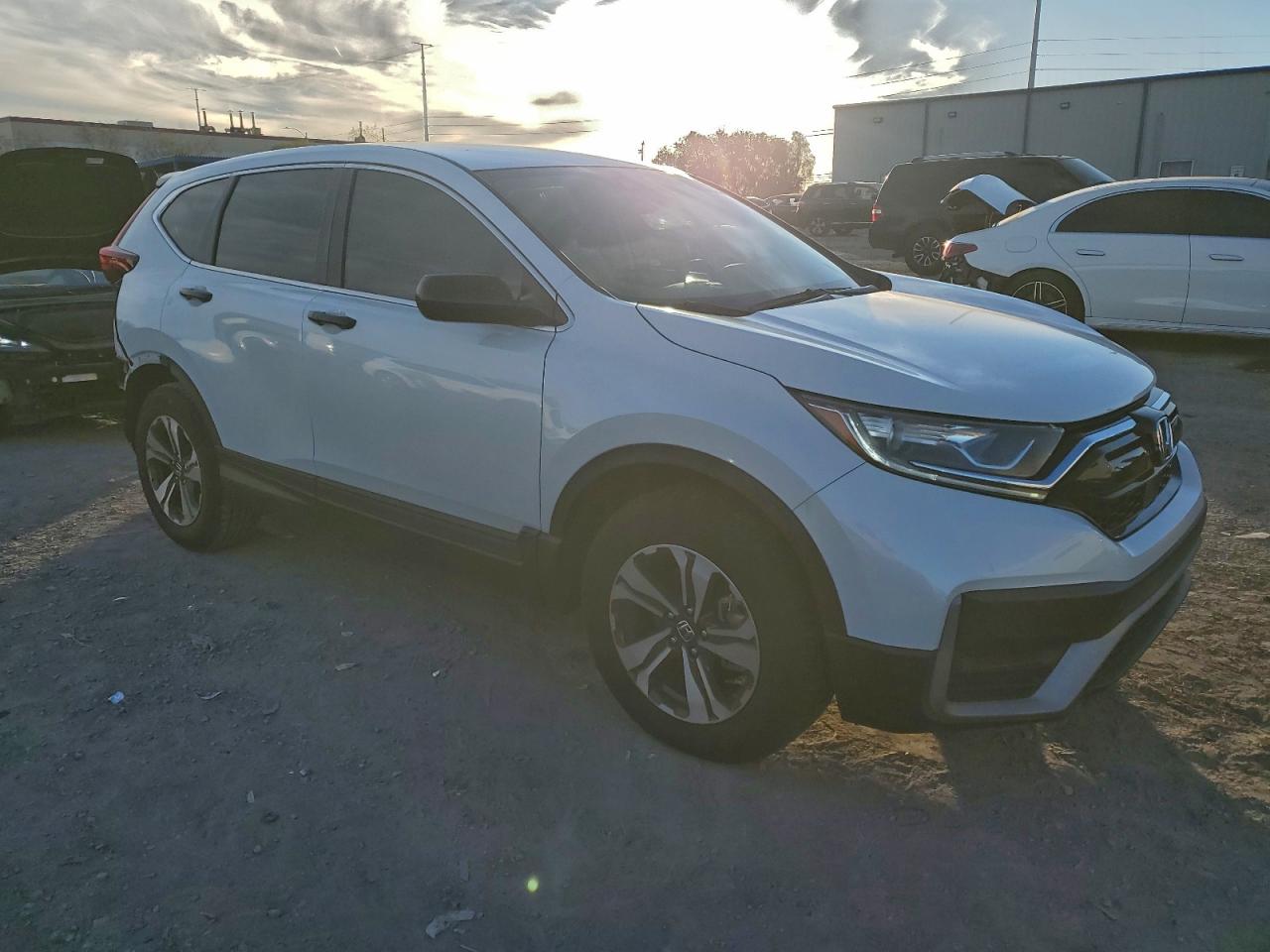 2020 HONDA CR-V LX photo 4