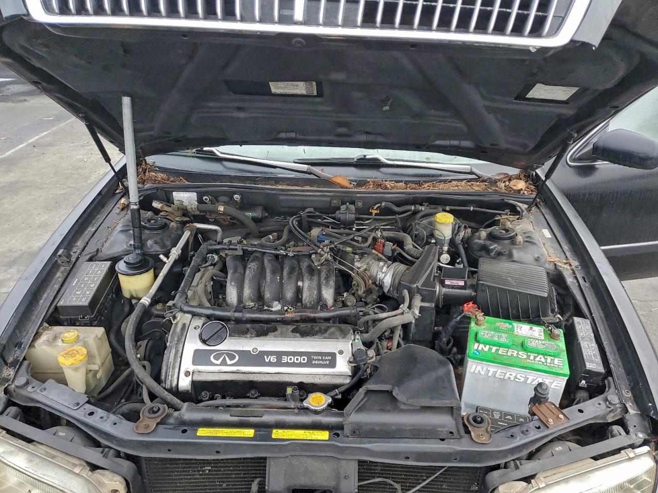 1999 INFINITI I30 photo 11