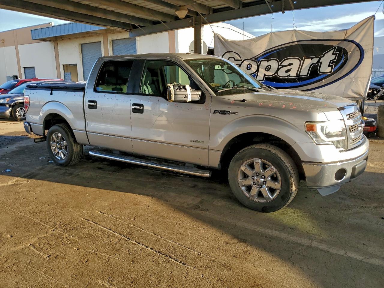 2014 FORD F150 SUPERCREW photo 4