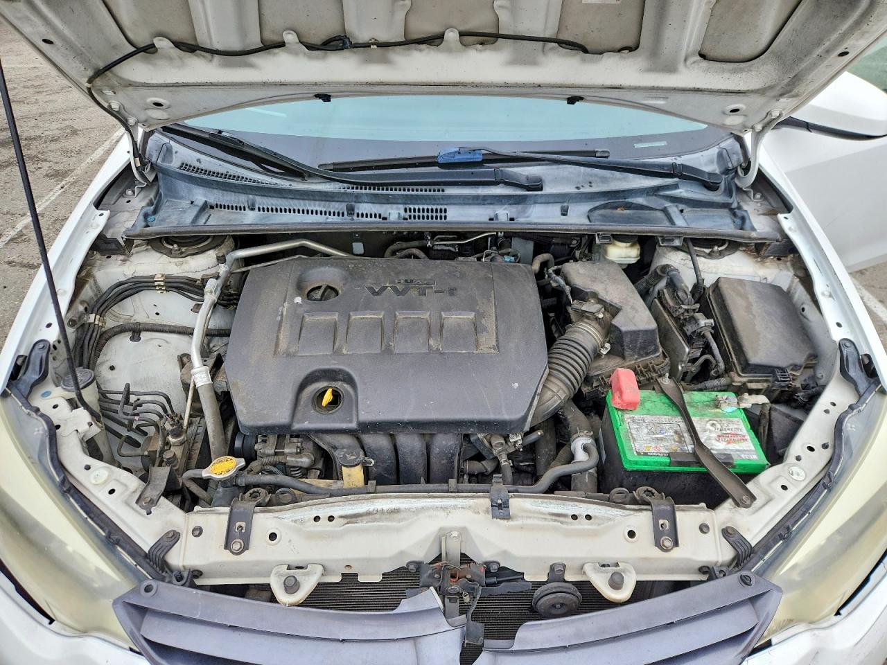 2015 TOYOTA COROLLA L photo 19