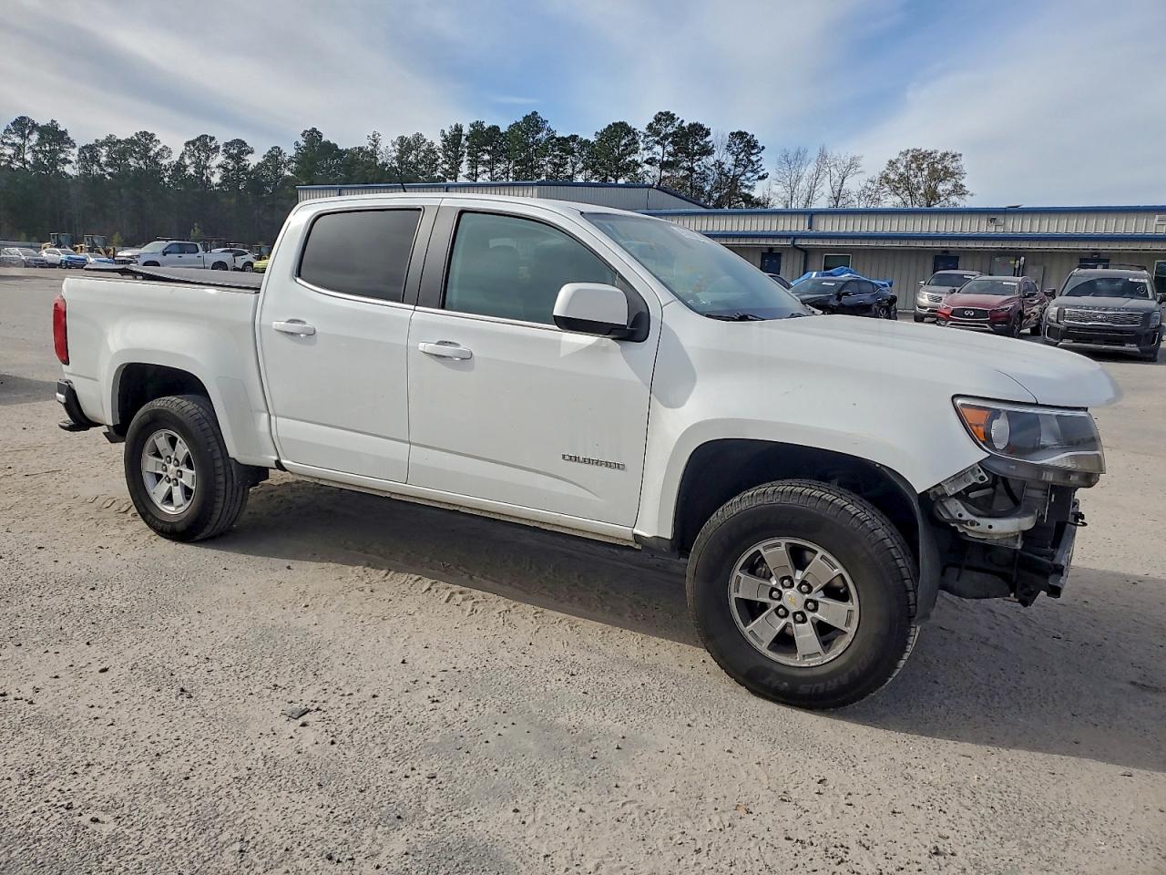 2019 CHEVROLET COLORADO photo 4