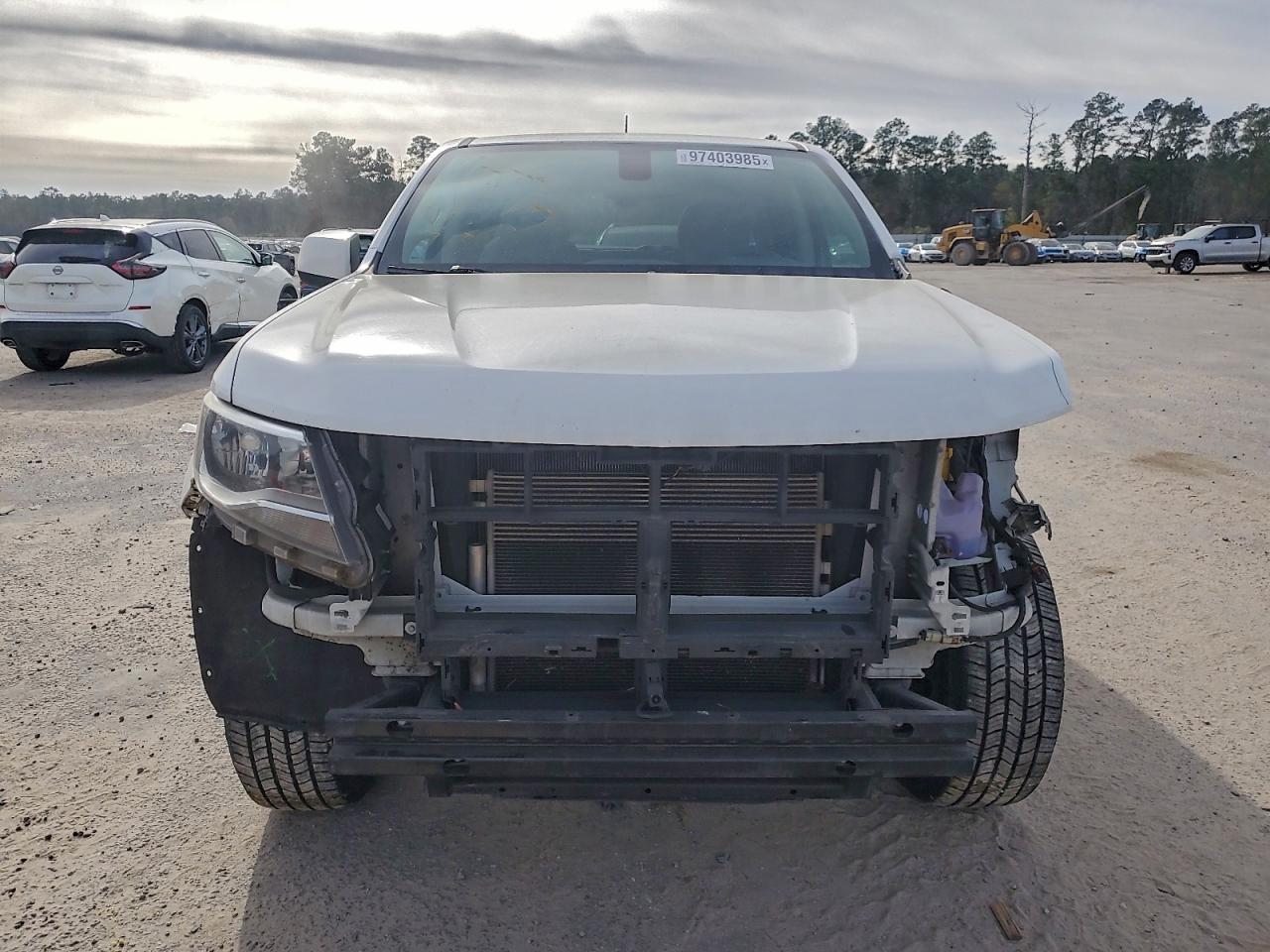 2019 CHEVROLET COLORADO photo 5