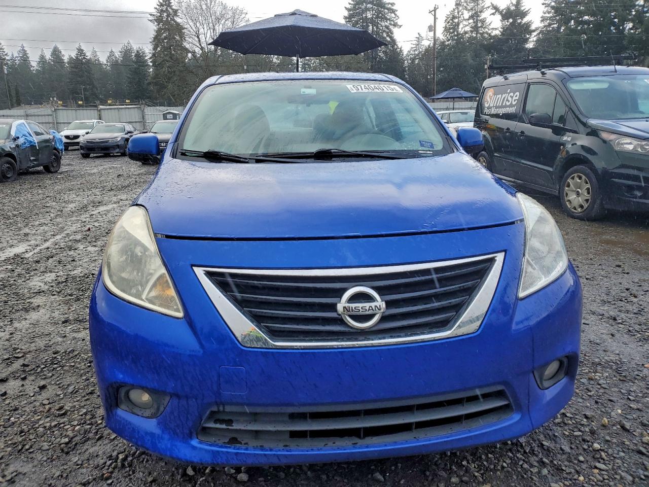 2014 NISSAN VERSA S photo 5