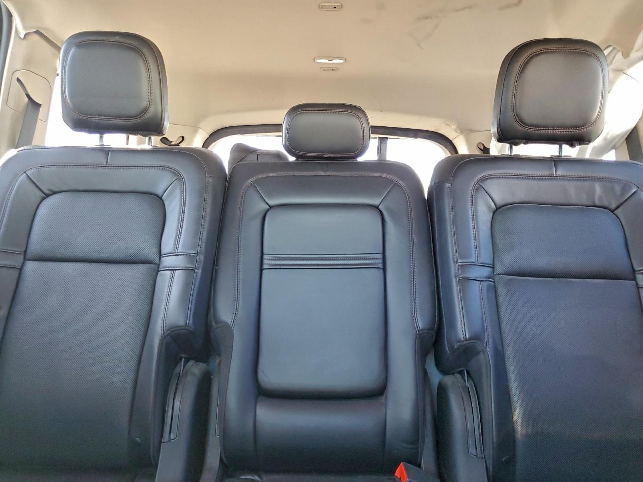 2020 LINCOLN AVIATOR RESERVE photo 10