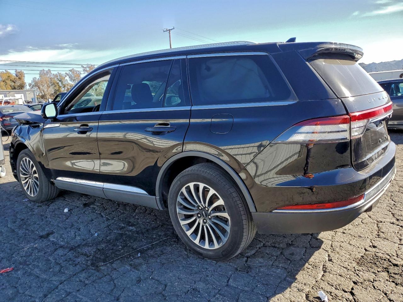 2020 LINCOLN AVIATOR RESERVE photo 2