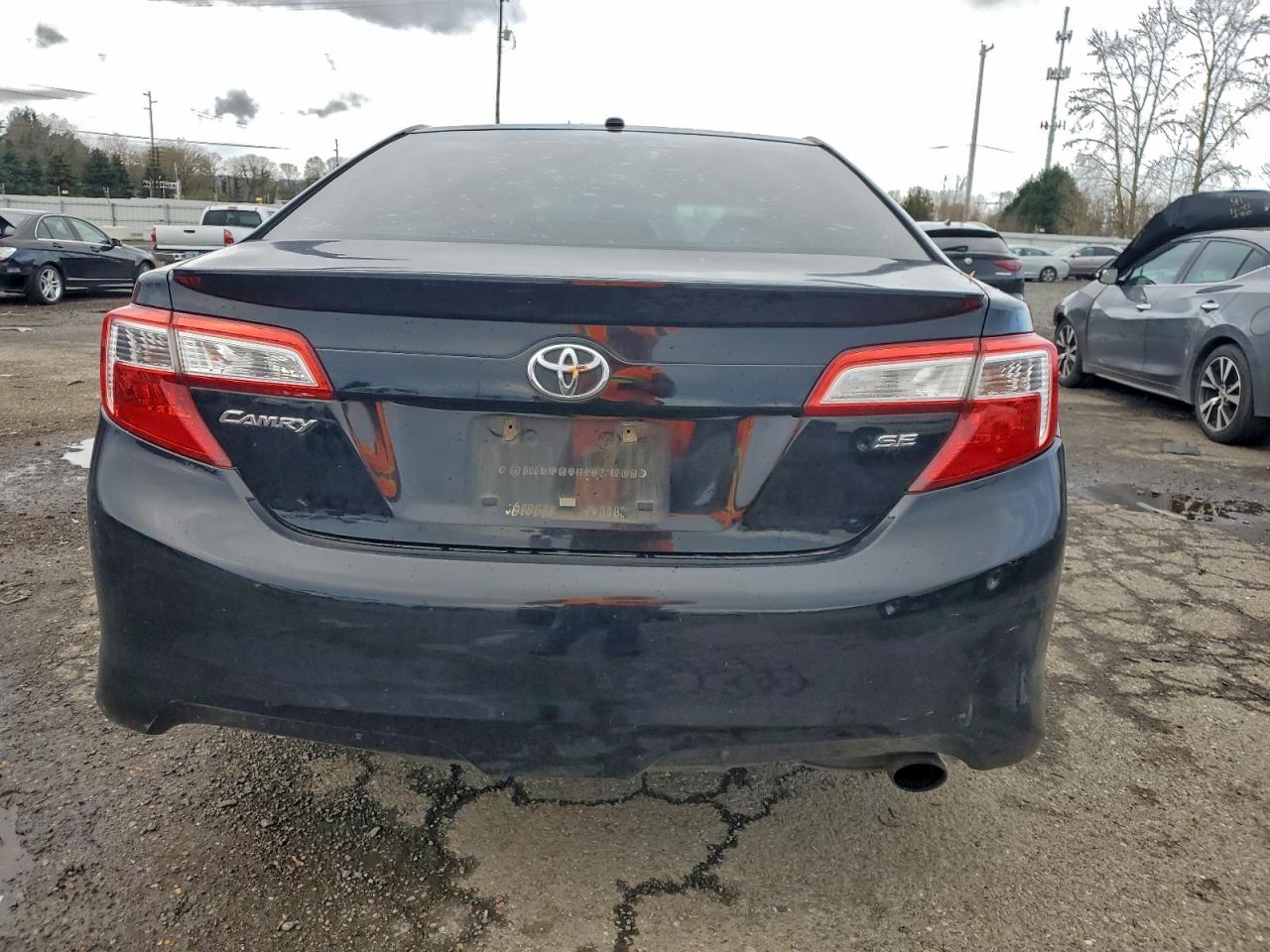 2012 TOYOTA CAMRY BASE photo 6