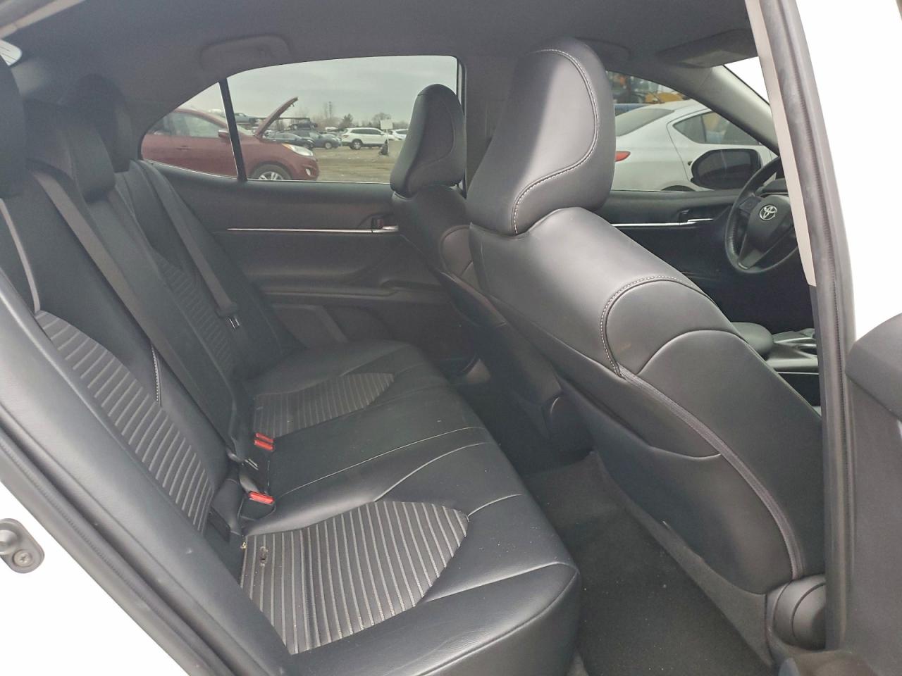 2021 TOYOTA CAMRY SE photo 19