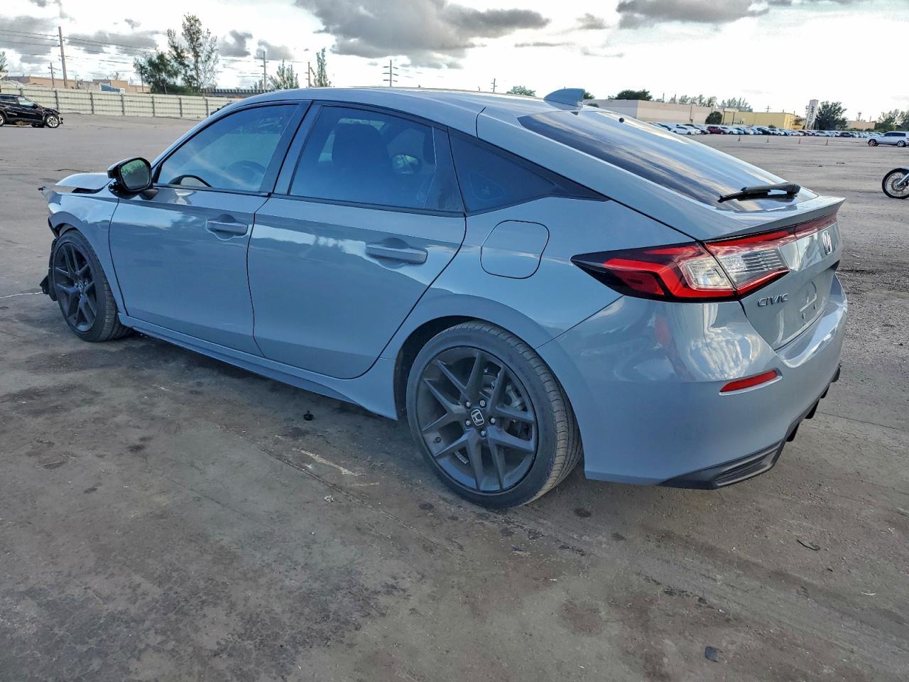 2022 HONDA CIVIC SPORT photo 2