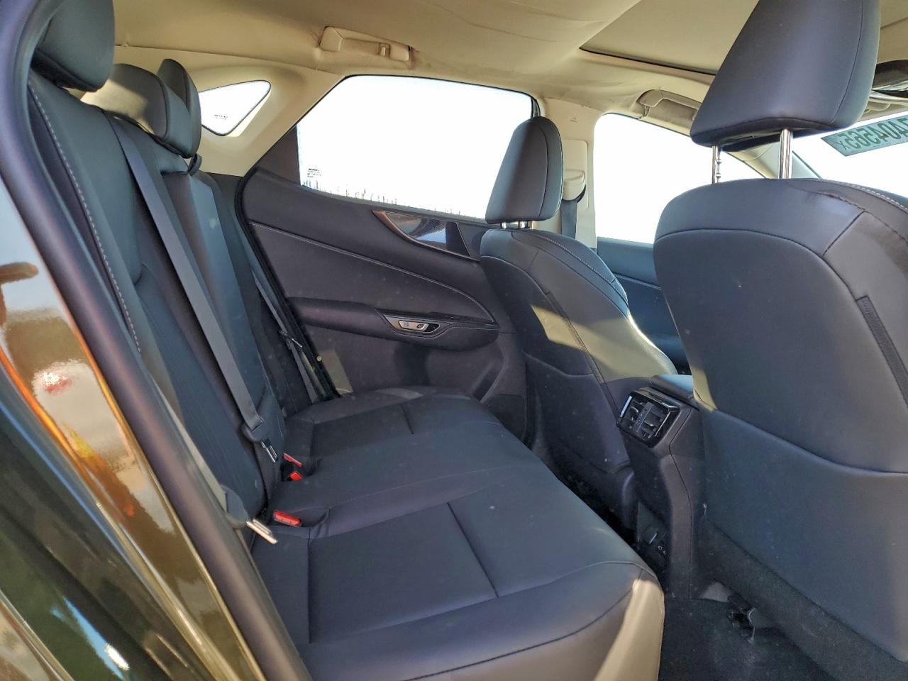 2024 LEXUS NX 250 BASE photo 21