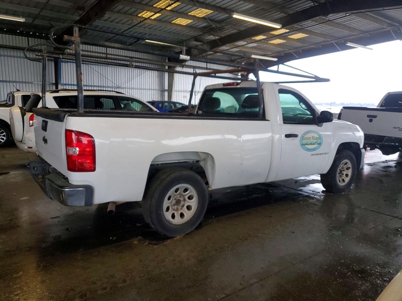 2007 CHEVROLET SILVERADO C1500 CLASSIC photo 3