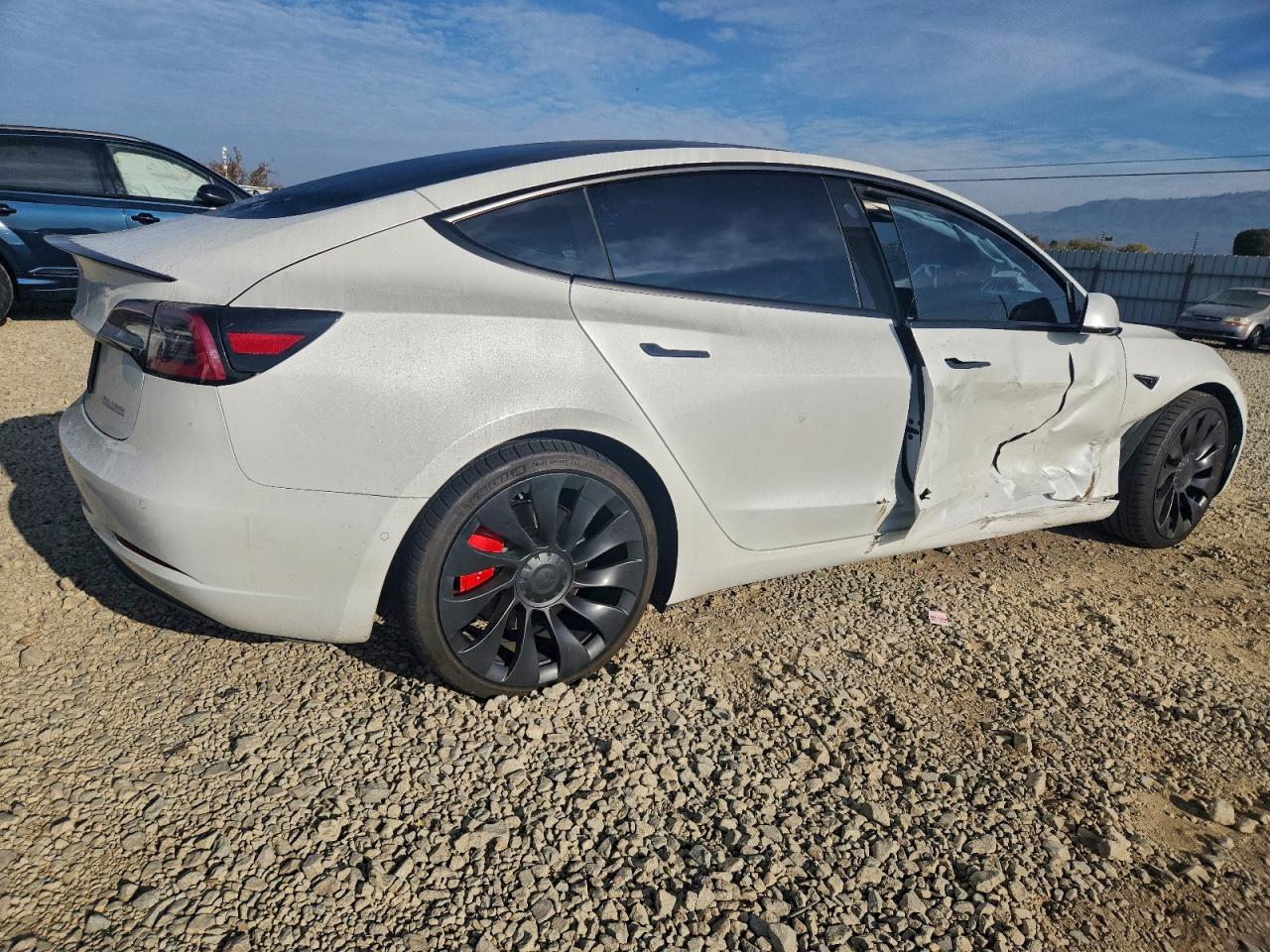 2022 TESLA MODEL 3 photo 3