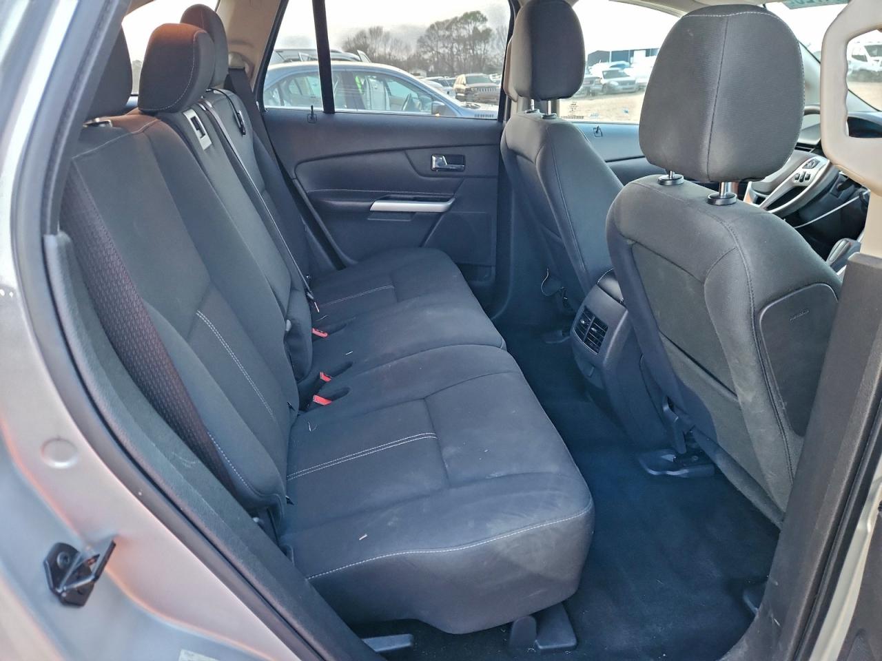 2013 FORD EDGE SE photo 21