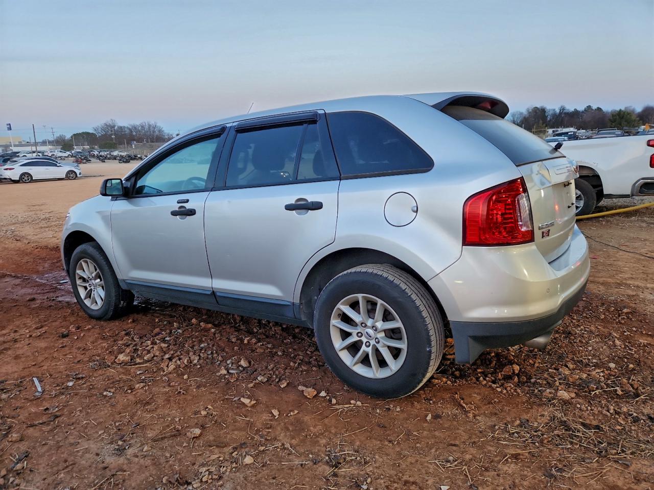 2013 FORD EDGE SE photo 3