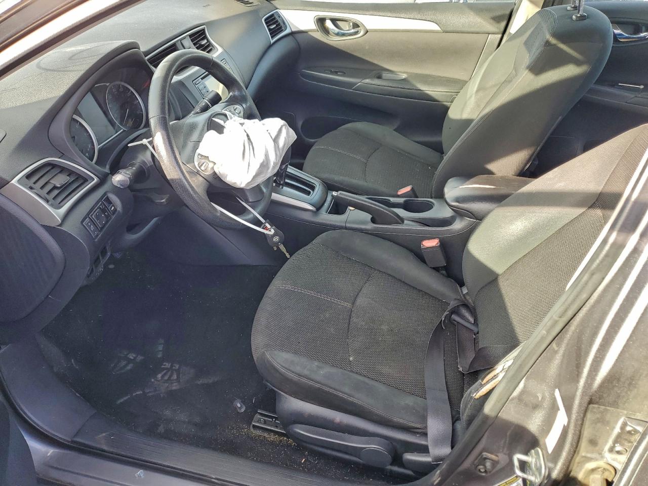 2018 NISSAN SENTRA S photo 7