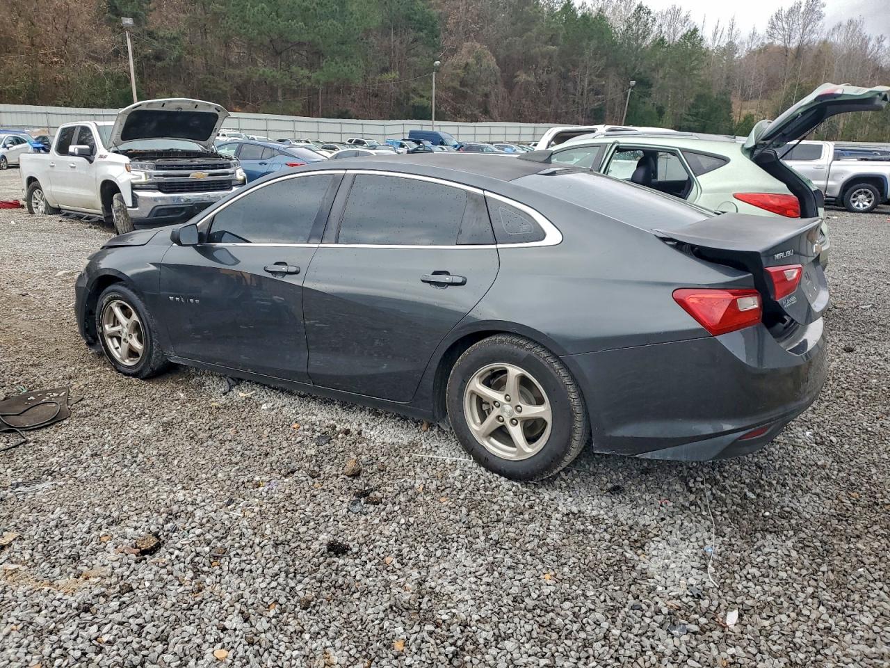 2017 CHEVROLET MALIBU LS photo 2