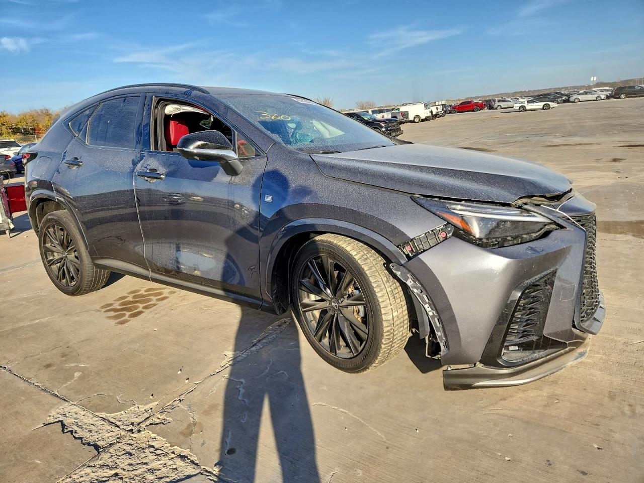 2024 LEXUS NX 450H LUXURY photo 4