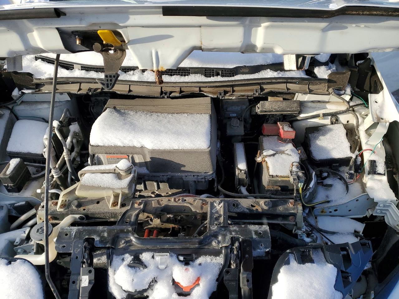 2018 NISSAN LEAF S photo 11