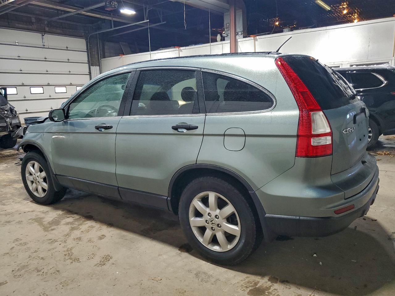 2011 HONDA CR-V SE photo 2