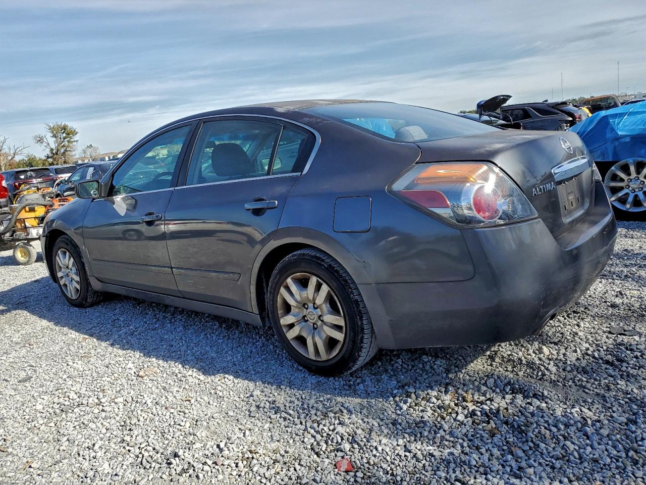 2012 NISSAN ALTIMA BASE photo 2