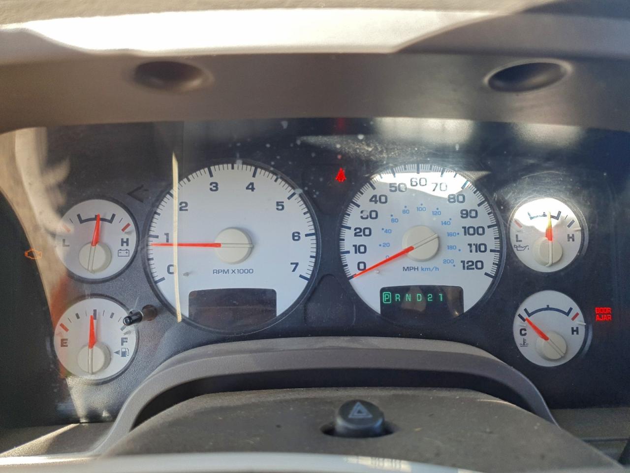 2004 DODGE RAM 1500 ST photo 9