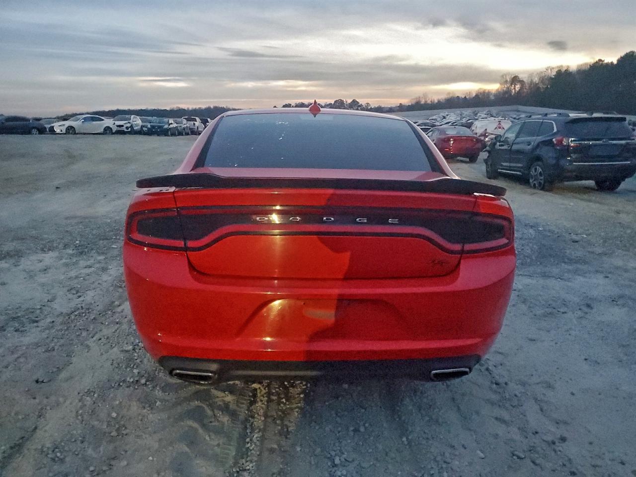 2016 DODGE CHARGER photo 11