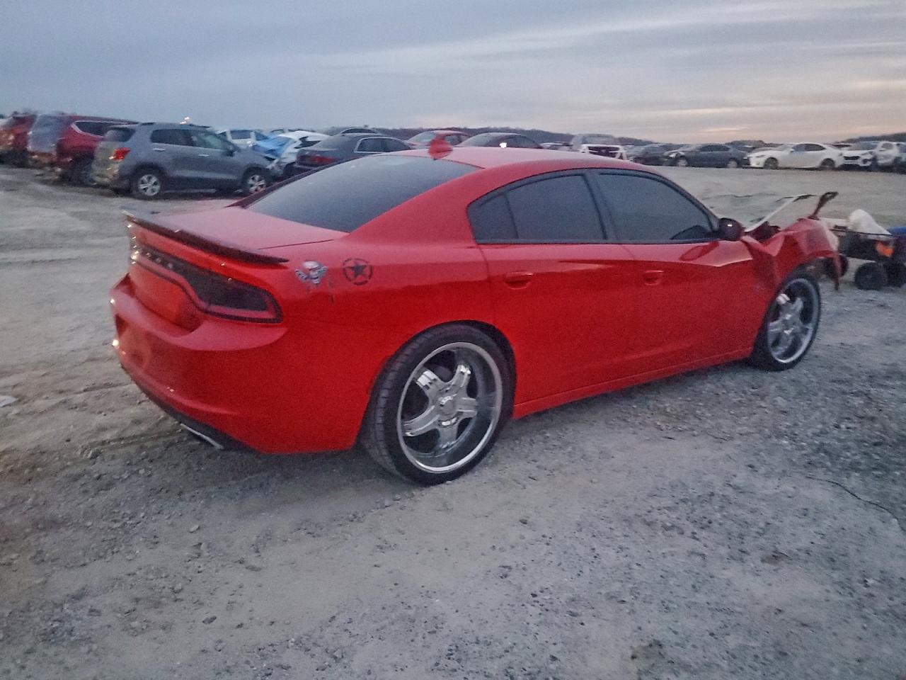 2016 DODGE CHARGER photo 5