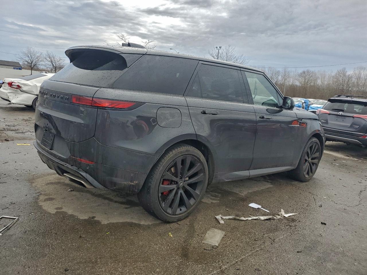 2025 LAND ROVER RANGE ROVER SPORT DYNAMIC SE photo 3