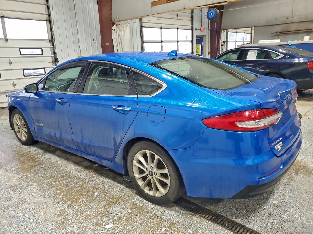 2019 FORD FUSION SEL photo 2