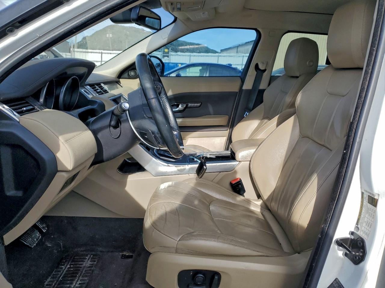 2016 LAND ROVER RANGE ROVER EVOQUE SE photo 7