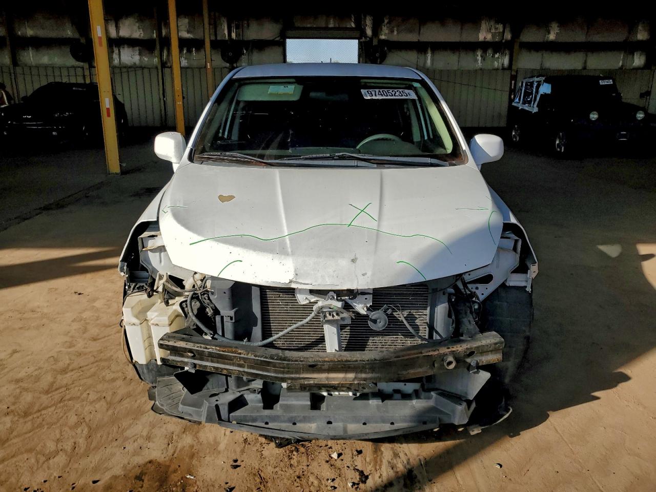 2011 NISSAN VERSA S photo 5