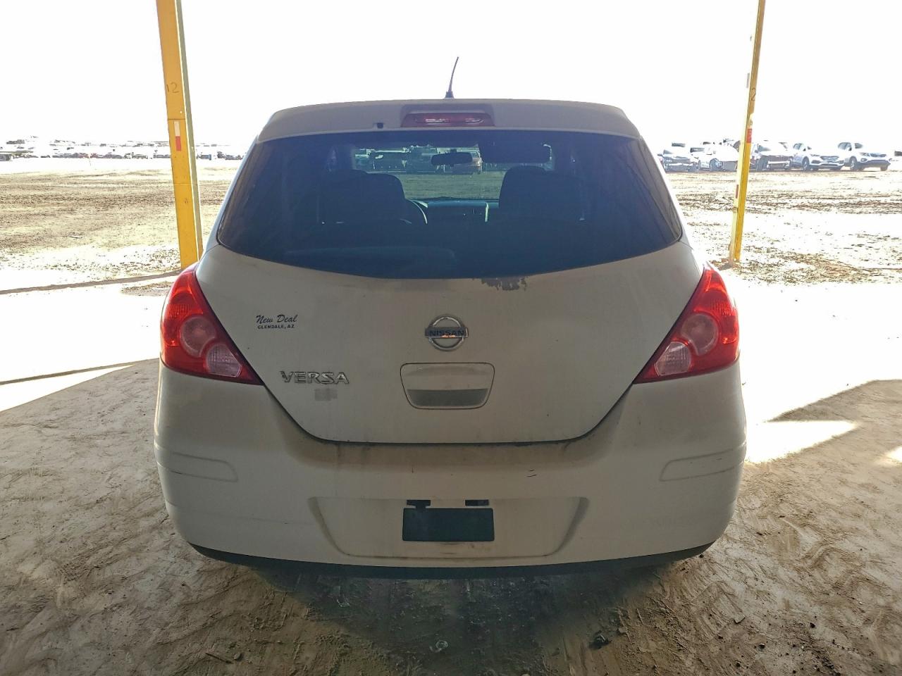 2011 NISSAN VERSA S photo 6