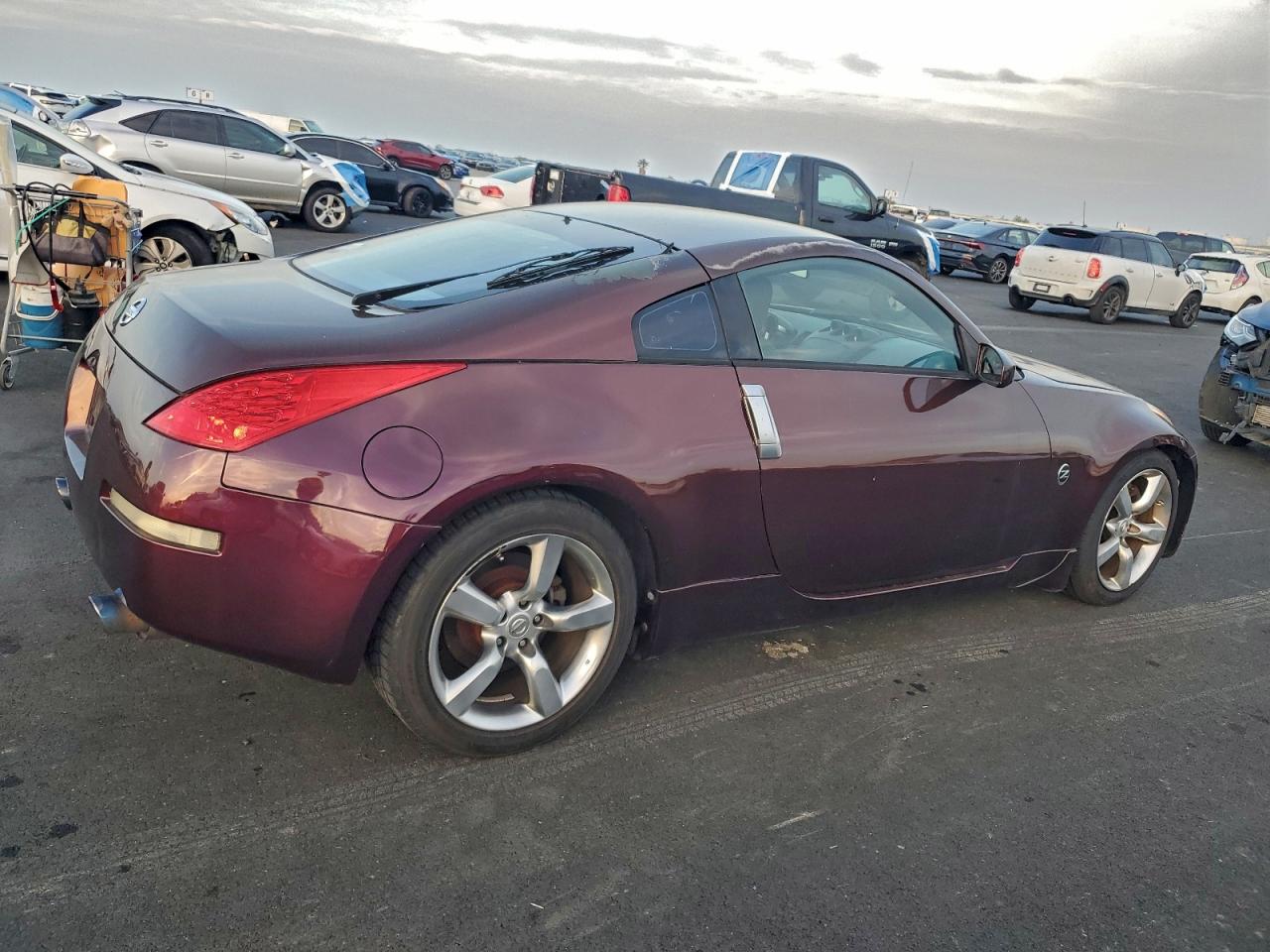 2006 NISSAN 350Z COUPE photo 3
