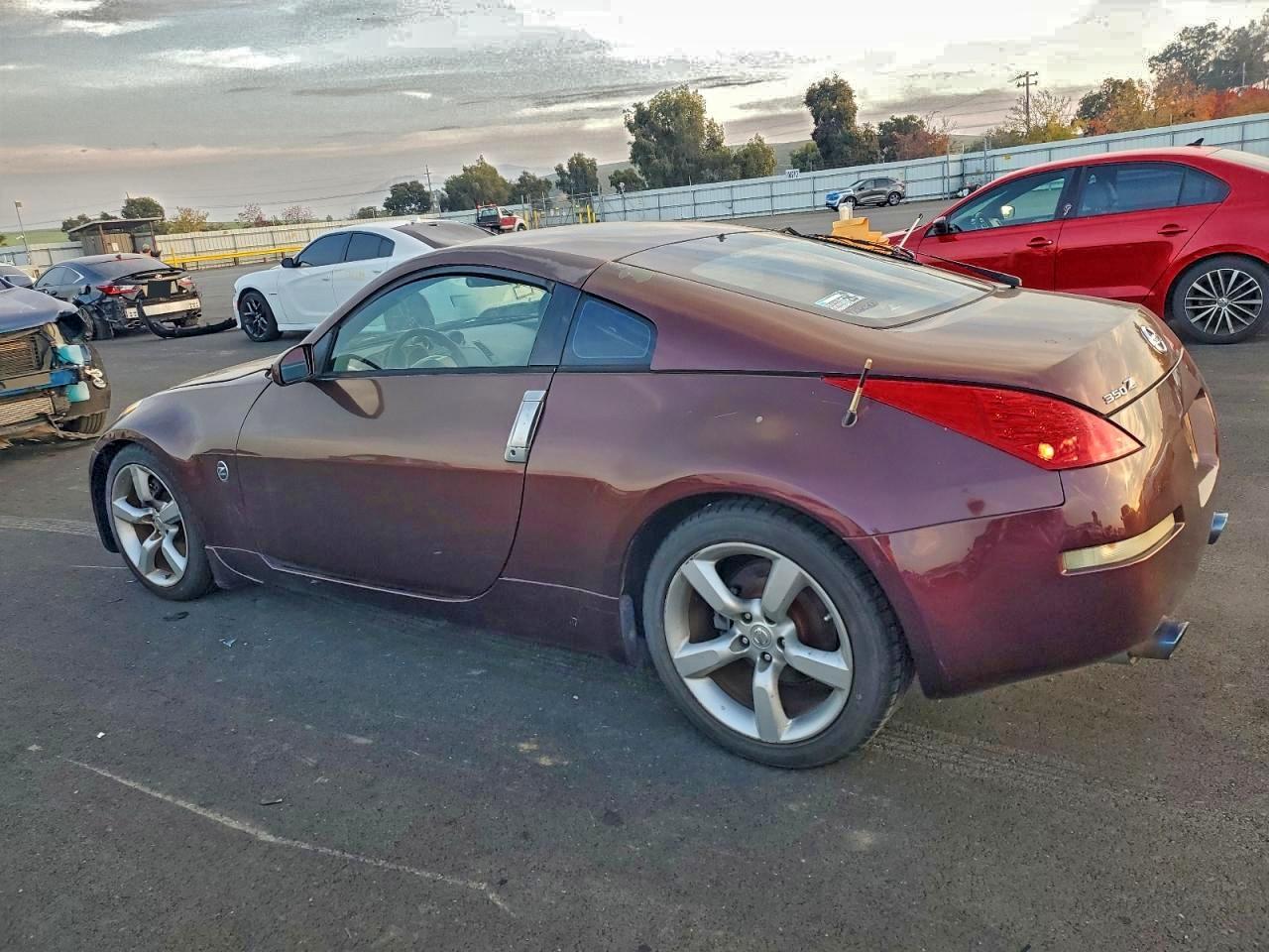 2006 NISSAN 350Z COUPE photo 2