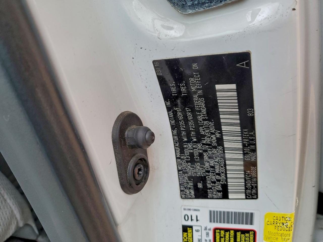 2016 TOYOTA SIENNA LE photo 49