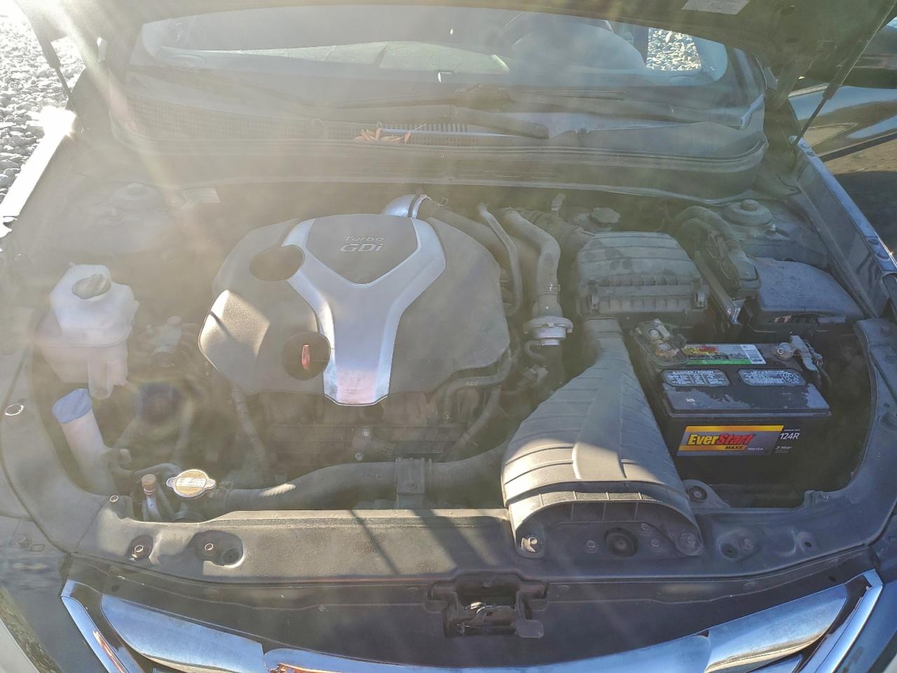 2011 HYUNDAI SONATA SE photo 11
