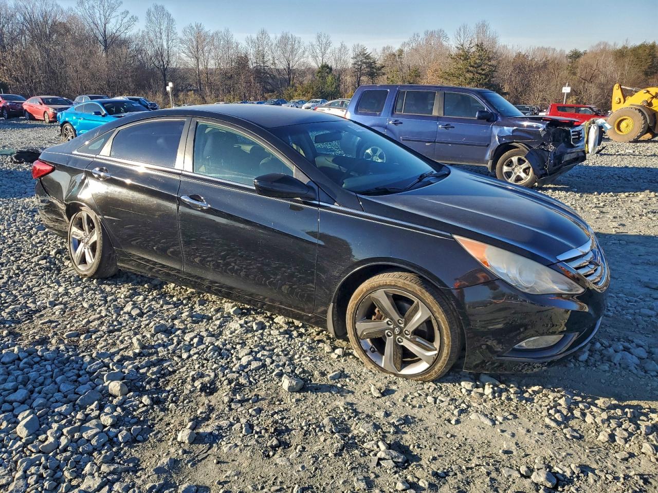 2011 HYUNDAI SONATA SE photo 4