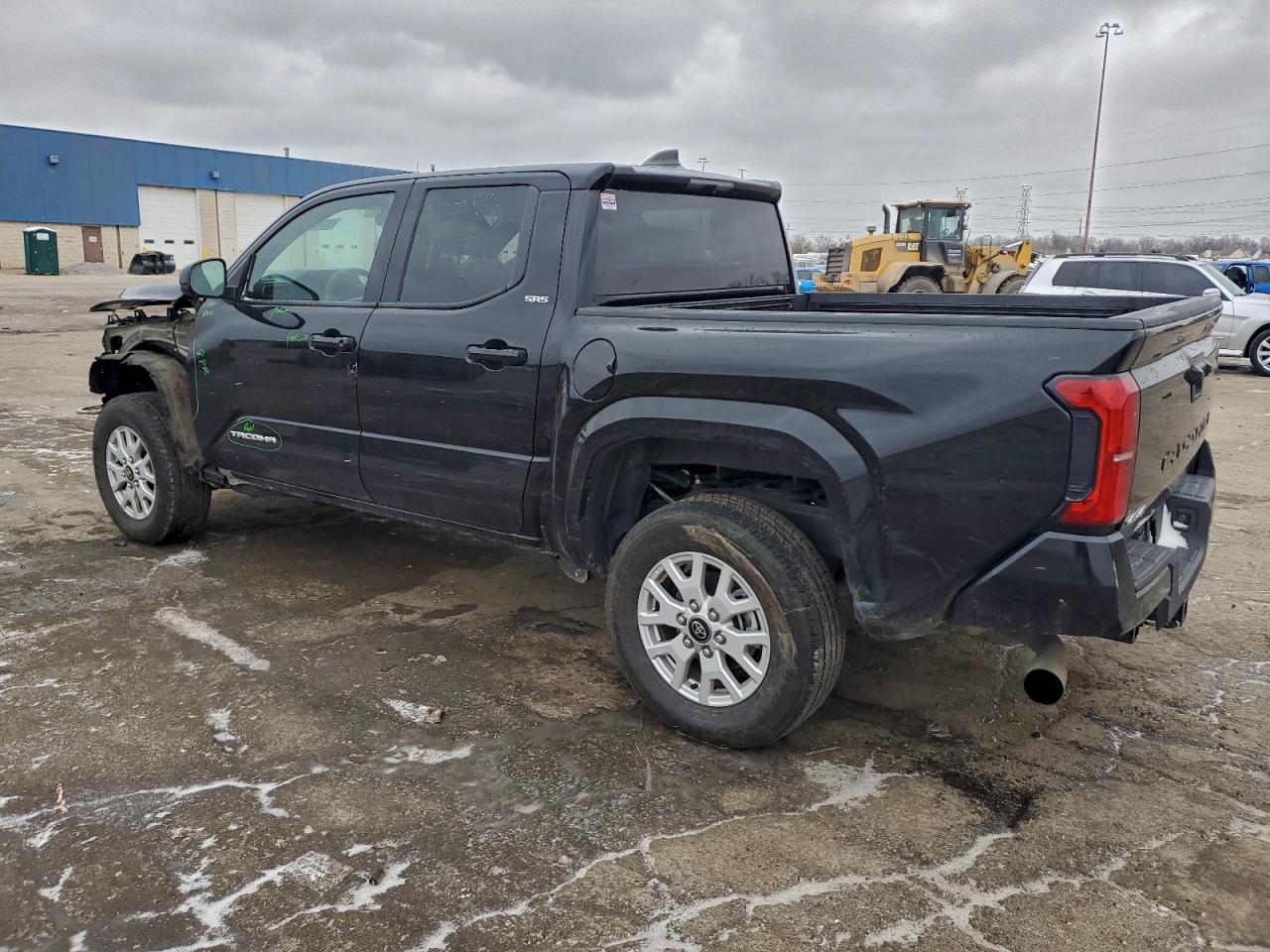 2025 TOYOTA TACOMA DOUBLE CAB photo 2