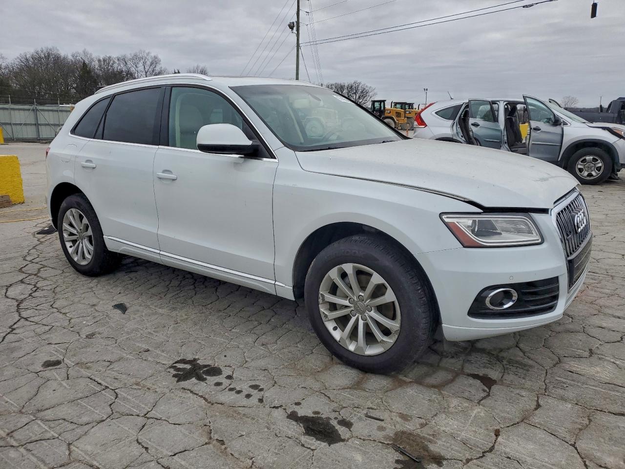 2013 AUDI Q5 PREMIUM PLUS photo 4
