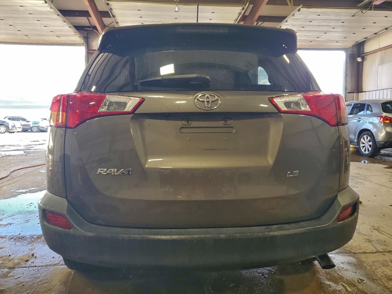 2015 TOYOTA RAV4 LE photo 6