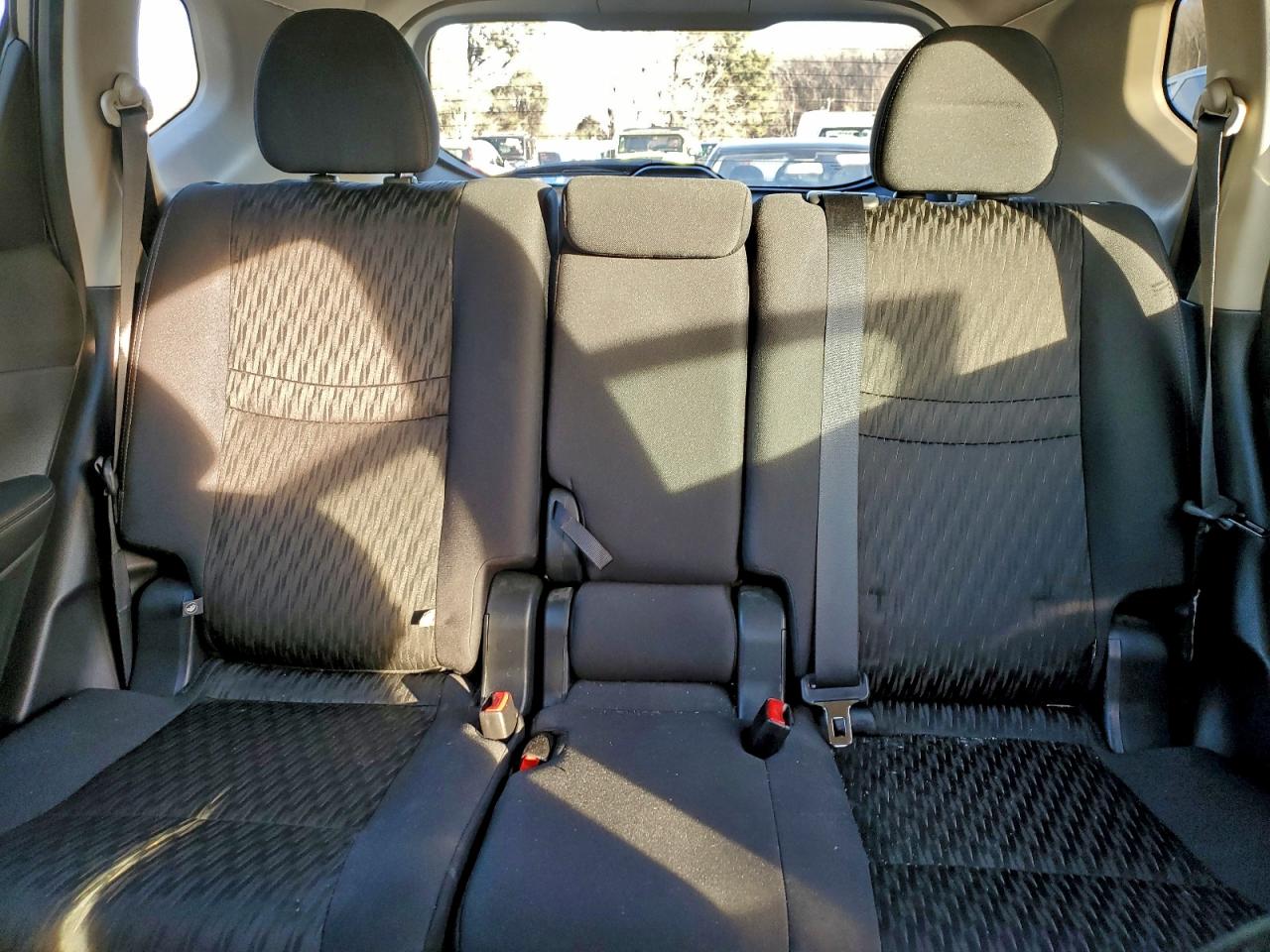 2018 NISSAN ROGUE S photo 19