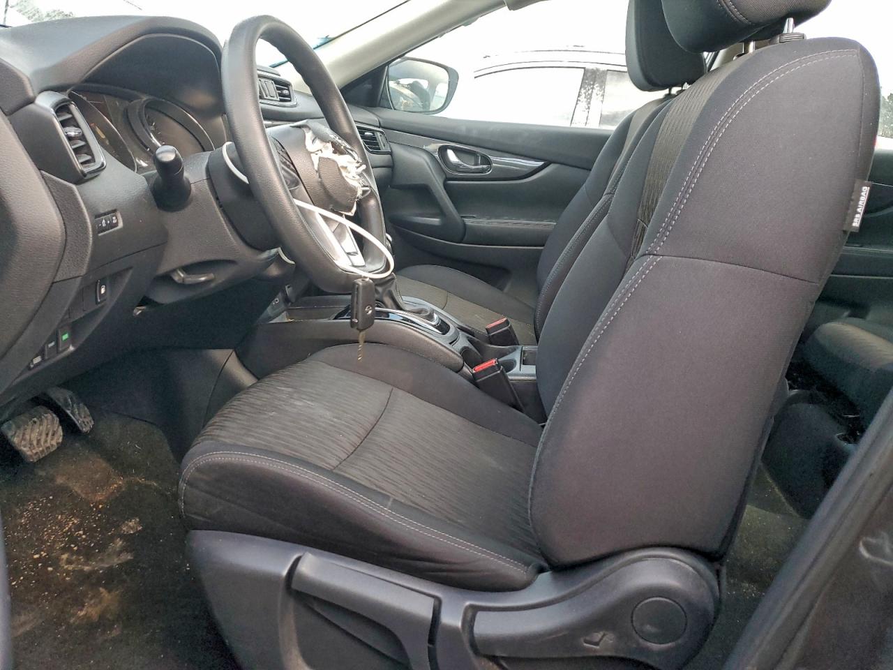2018 NISSAN ROGUE S photo 13