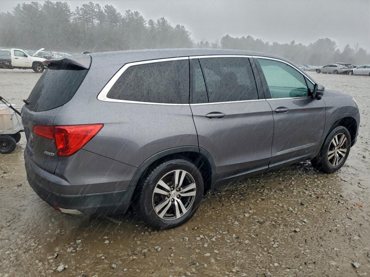 2016 HONDA PILOT EXL photo 3