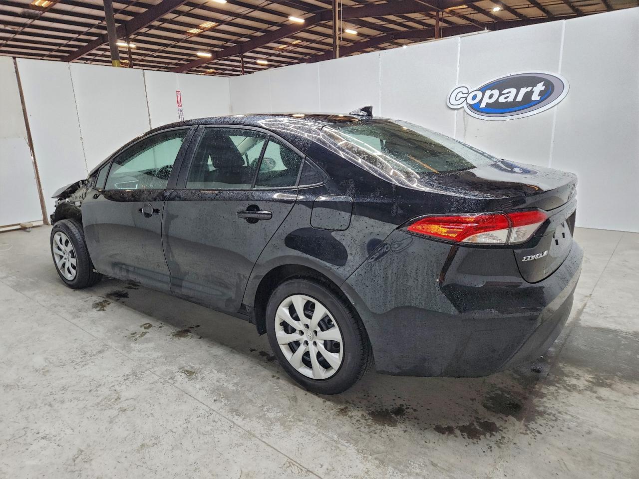 2024 TOYOTA COROLLA LE photo 2