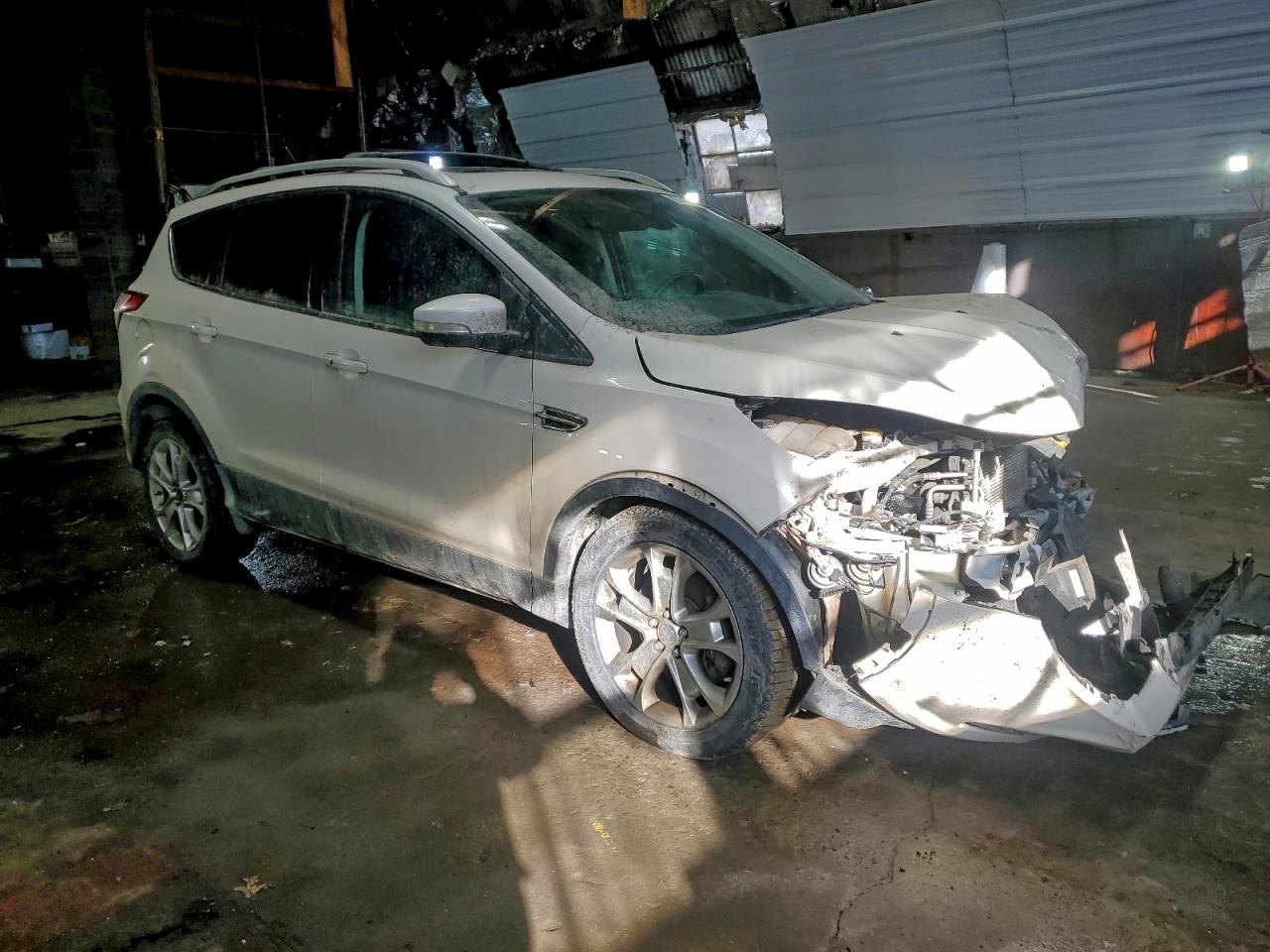 2015 FORD ESCAPE TITANIUM photo 4