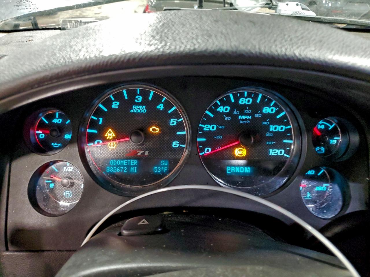 2011 CHEVROLET SUBURBAN K1500 LT photo 9