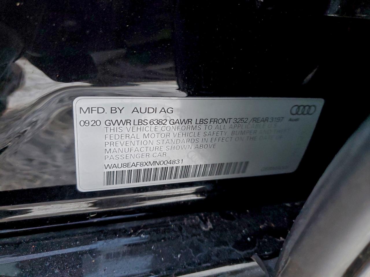 2021 AUDI A8 L photo 12