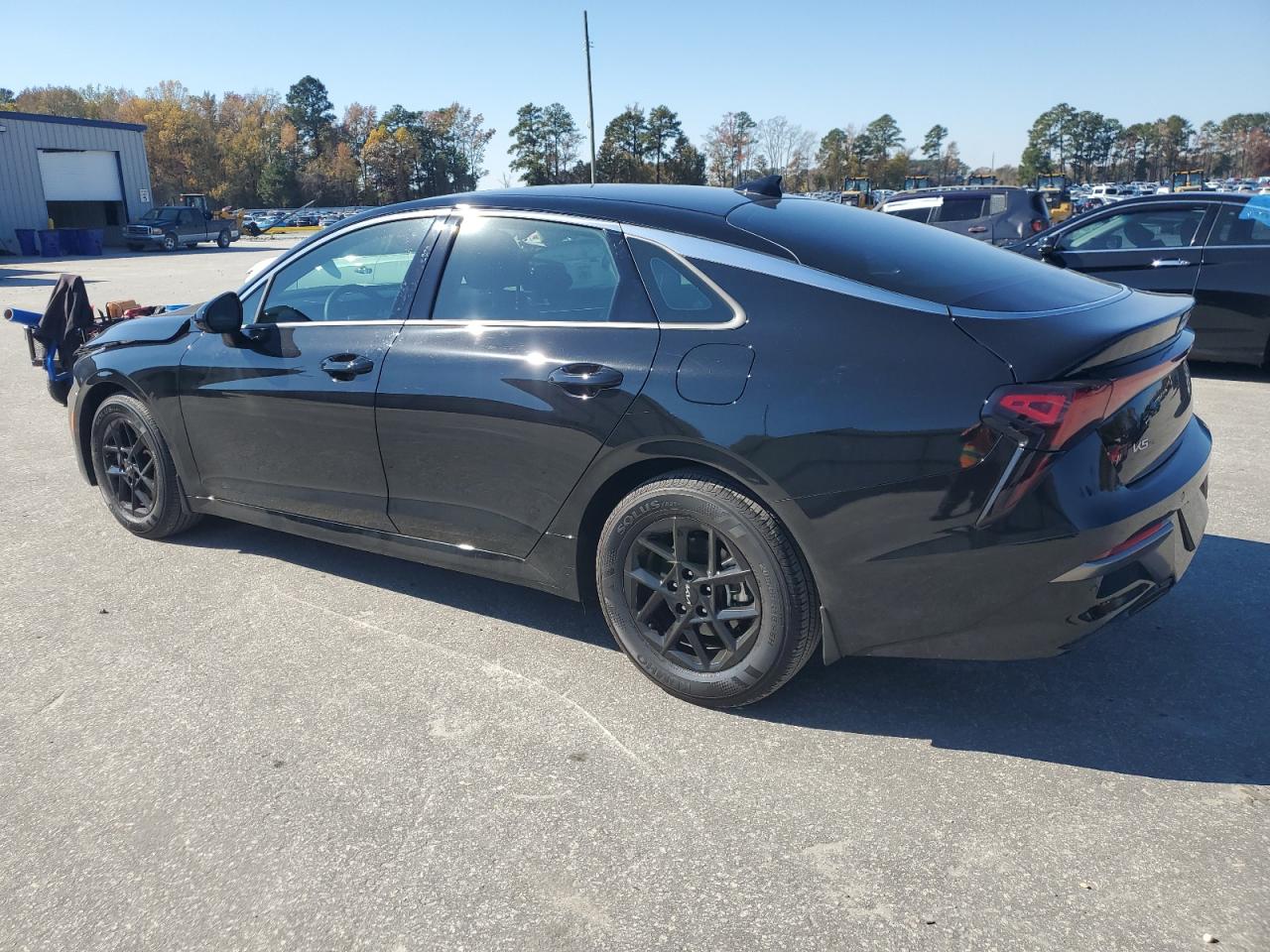 2025 KIA K5 photo 2