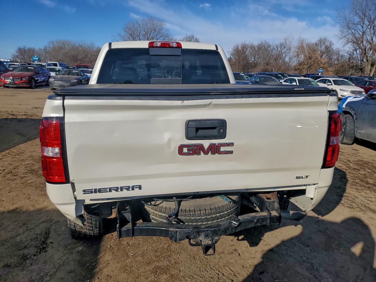 2015 GMC SIERRA K1500 SLT photo 6